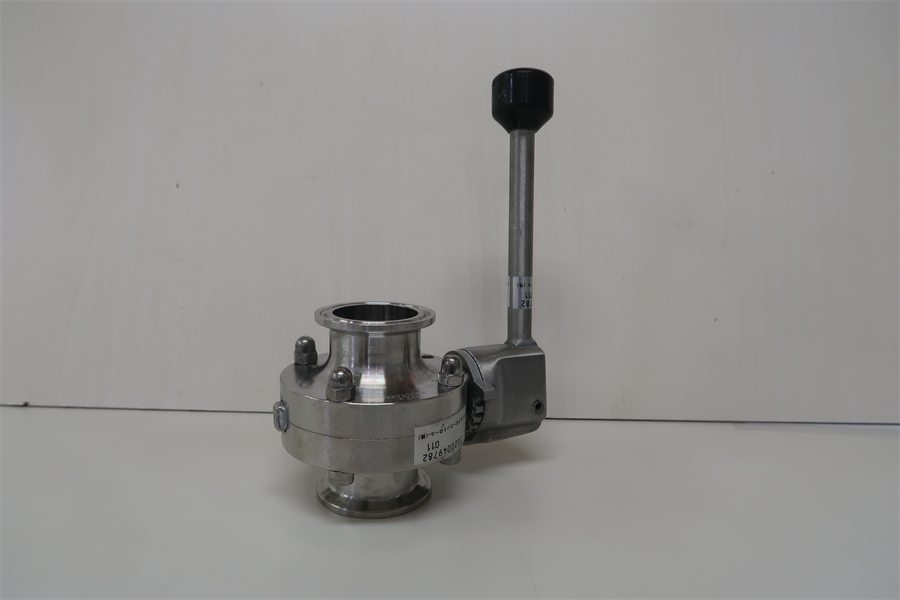 タイコフローコントロール(株)　バタフライバルブ レバー式 φ80　※有姿現状渡し　在庫…２