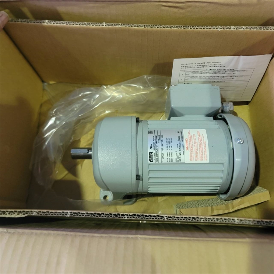 (株)ニッセイ　インダクションギアモータ　G3L18N005-UTWM020NE／2016年製 【未使用品】